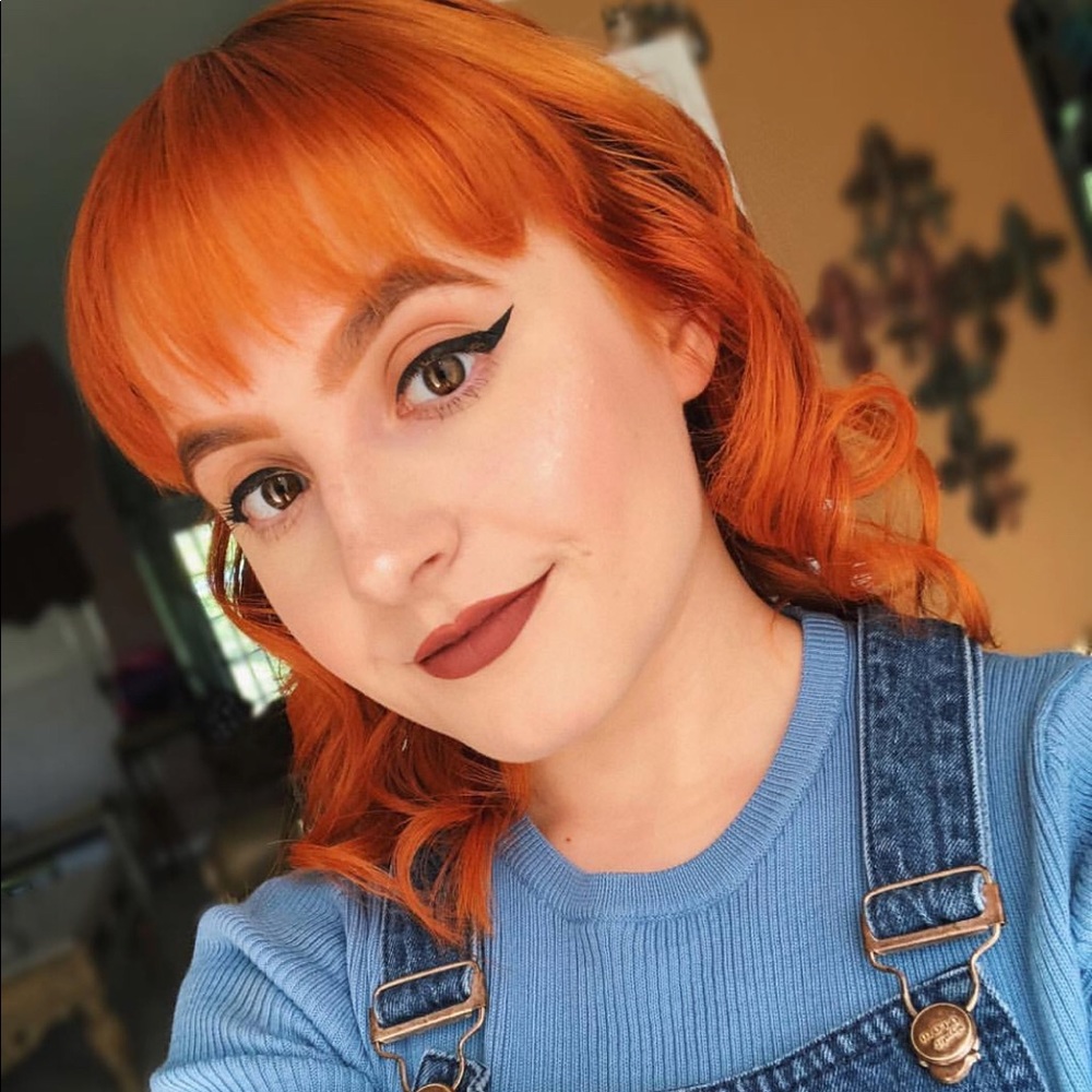 Meet your Posher, Victoria